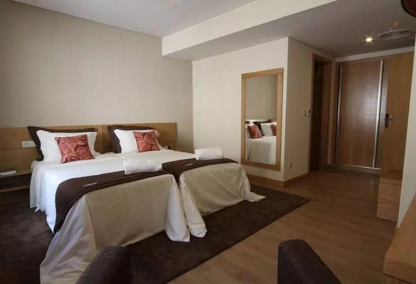 هتل روستایی Douro Cister Hotel Resort