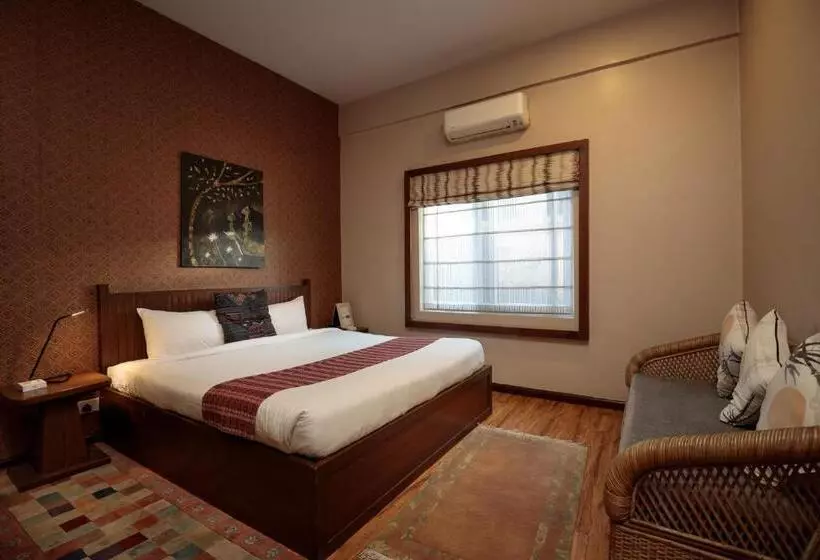 Shaligram Hotel & Spa