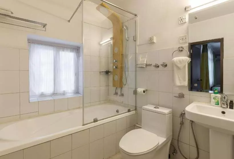 Shaligram Hotel & Spa