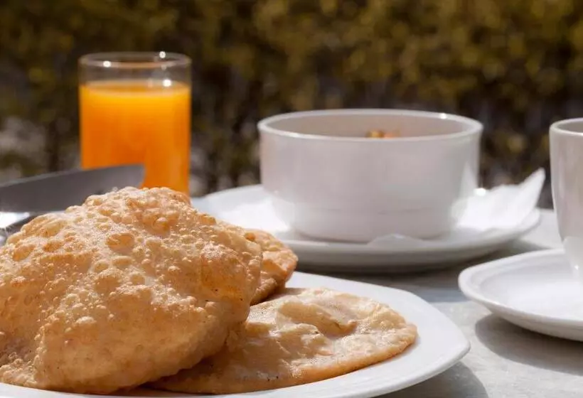 Shaligram Hotel & Spa