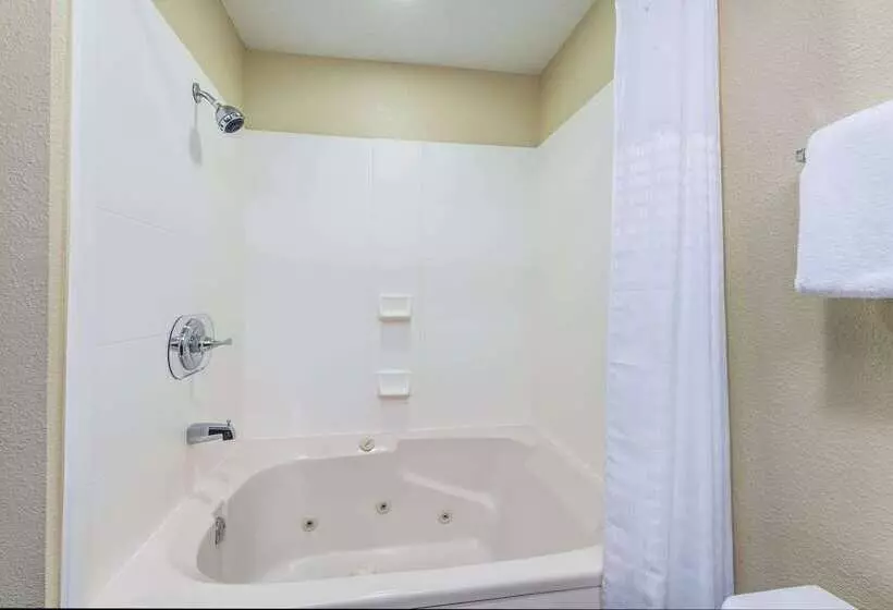 酒店 Super 8 By Wyndham Copley Akron