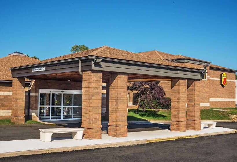 فندق Super 8 By Wyndham Copley Akron