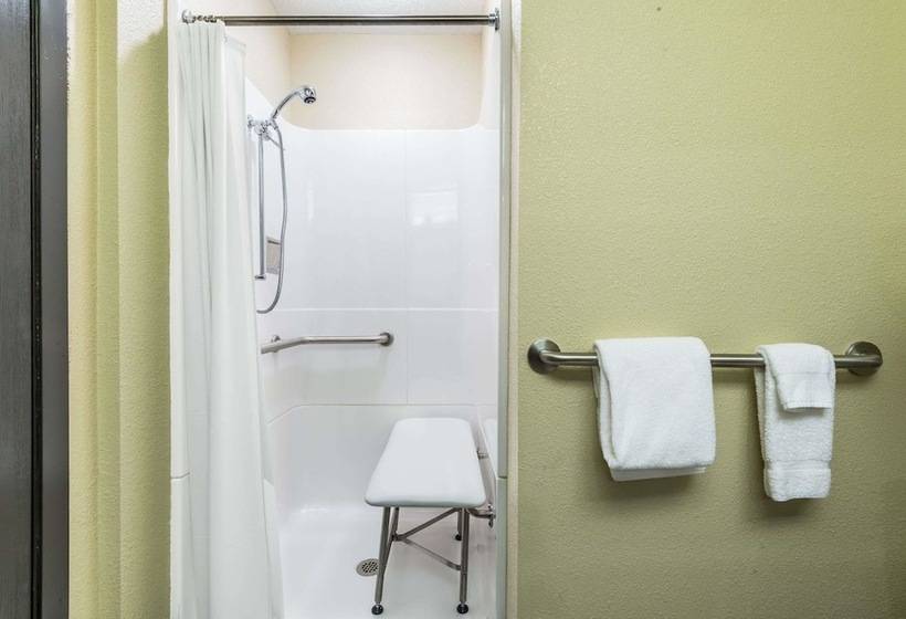 فندق Super 8 By Wyndham Copley Akron