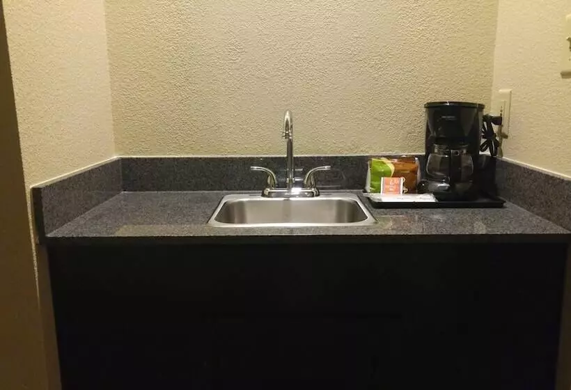 酒店 Super 8 By Wyndham Copley Akron