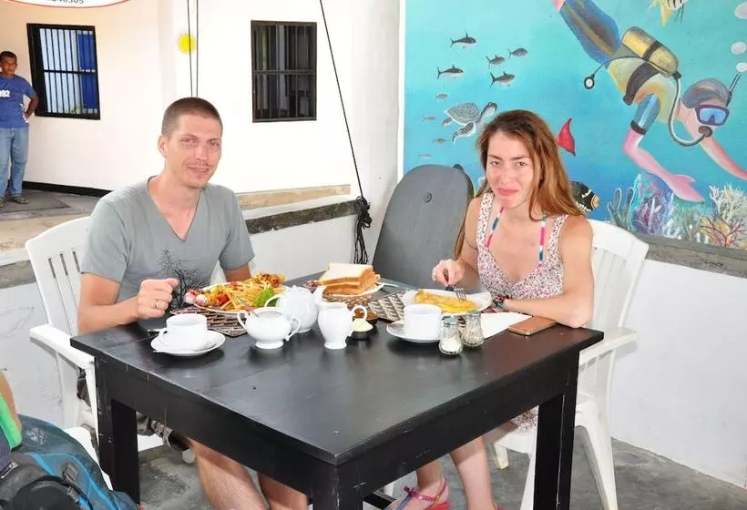 בית מלון כפרי Surf Una Beach