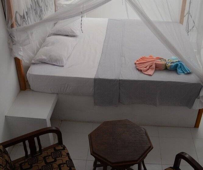 בית מלון כפרי Surf Una Beach