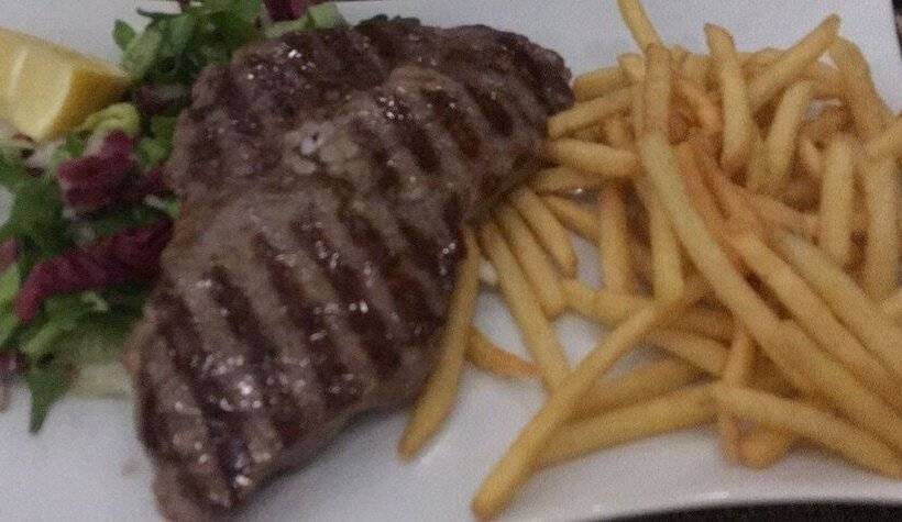 בית מלון כפרי Svizzero