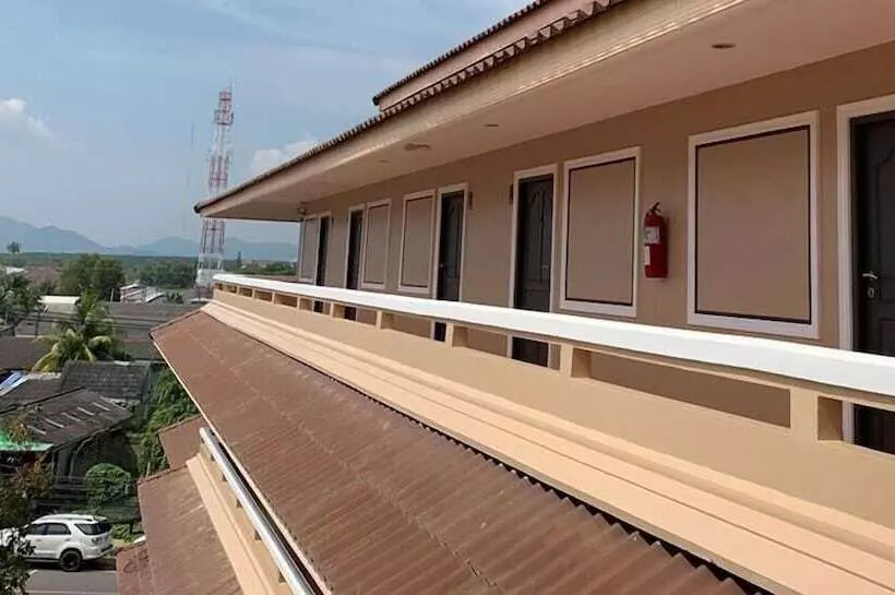 Tharapark View Hotel   Sha Plus