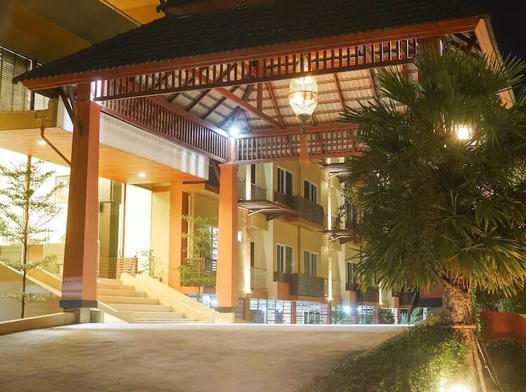 Отель Phufa Waree Chiangrai Resort Sha Extra Plus