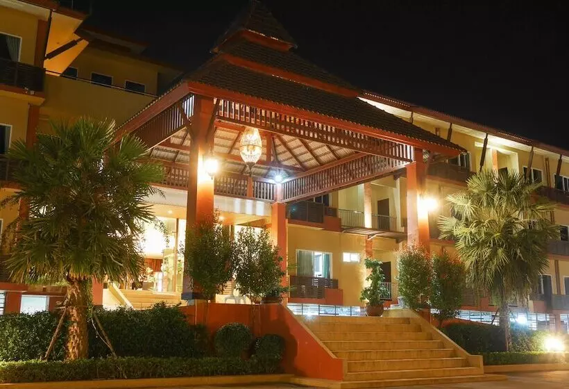 Отель Phufa Waree Chiangrai Resort Sha Extra Plus