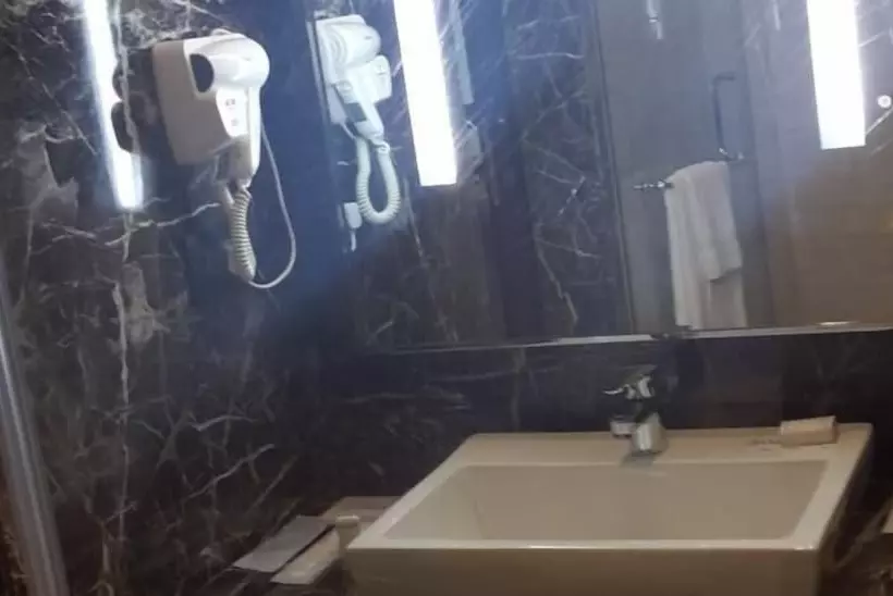 هتل Zone By The Park , Bani Park Jaipur