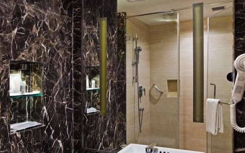 فندق Zone By The Park , Bani Park Jaipur