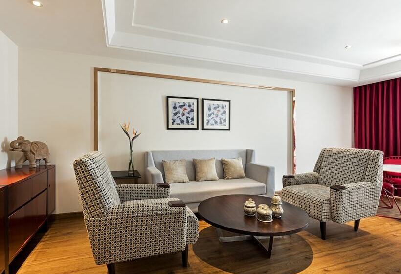 فندق Zone By The Park , Bani Park Jaipur