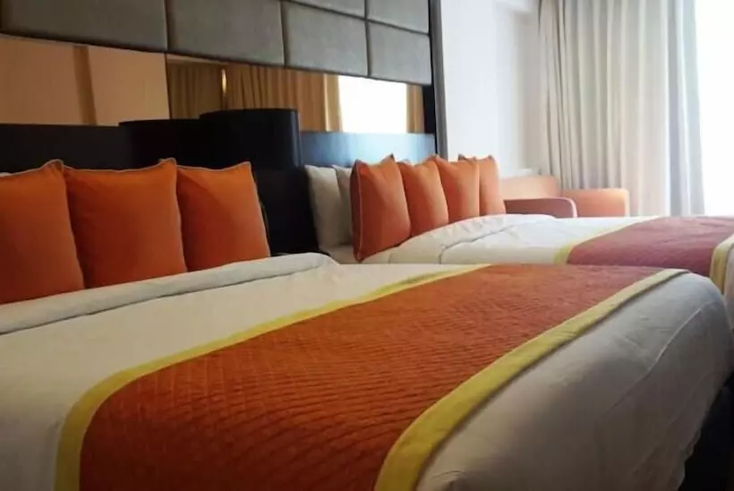 هتل Zone By The Park , Bani Park Jaipur