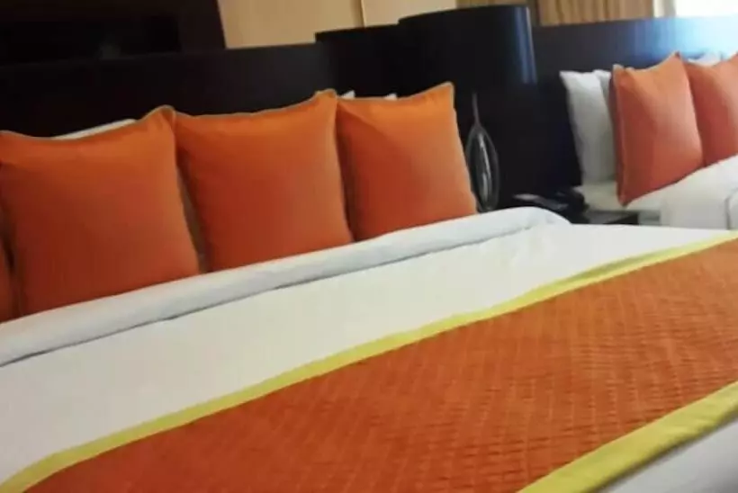 هتل Zone By The Park , Bani Park Jaipur