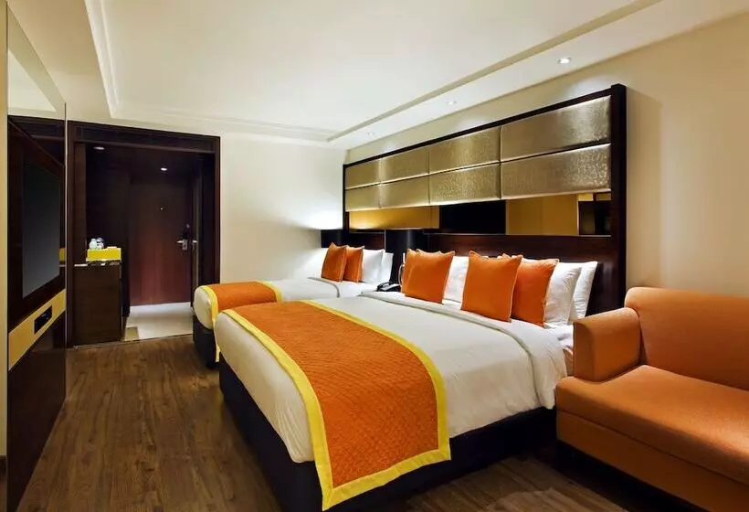 هتل Zone By The Park , Bani Park Jaipur