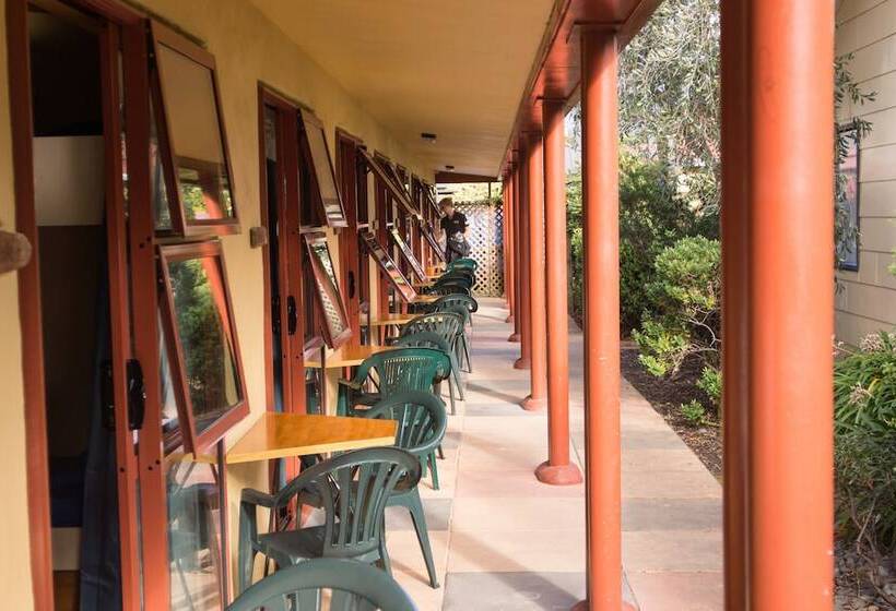 Paradiso Backpacker Hostel