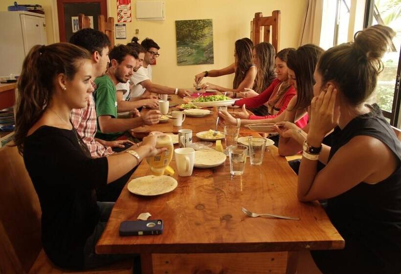 Paradiso Backpacker Hostel