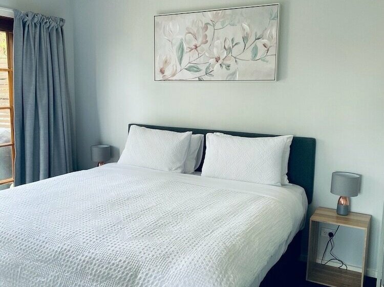 Hideaway Studio Accommodation