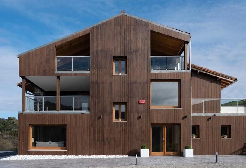 فندق Nafarrola Gastronomy & Wine