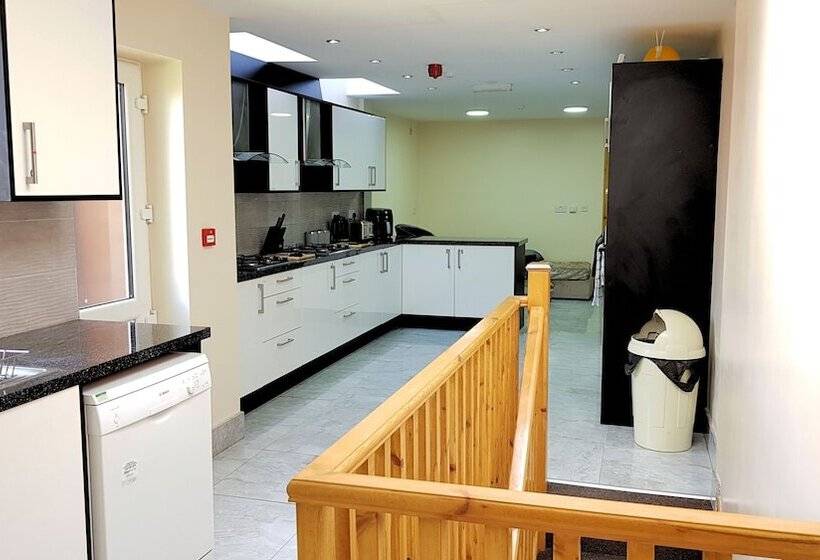 펜션 Kunda House Rookery