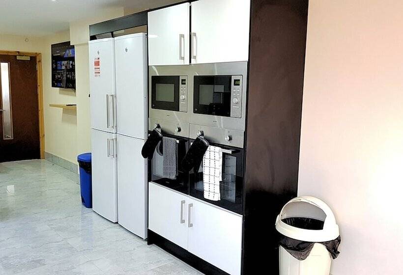 펜션 Kunda House Rookery