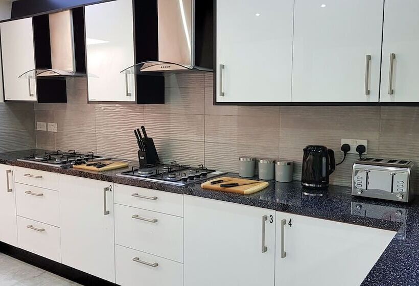 펜션 Kunda House Rookery