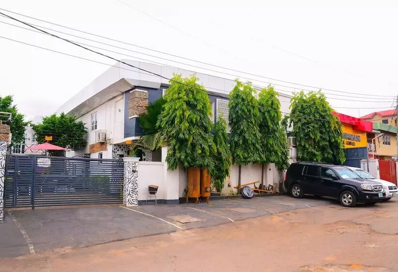 هتل Cls   Connecting Lagos Suites