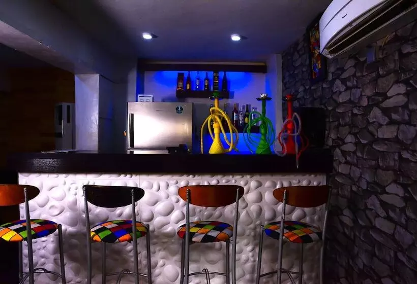 هتل Cls   Connecting Lagos Suites