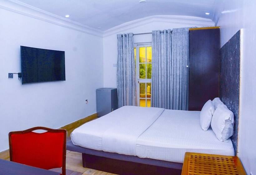 هتل Cls Connecting Lagos Suites