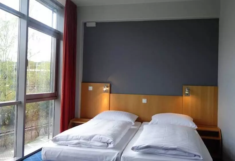 Hotelli Plaza Inn Braunschweig City Nord