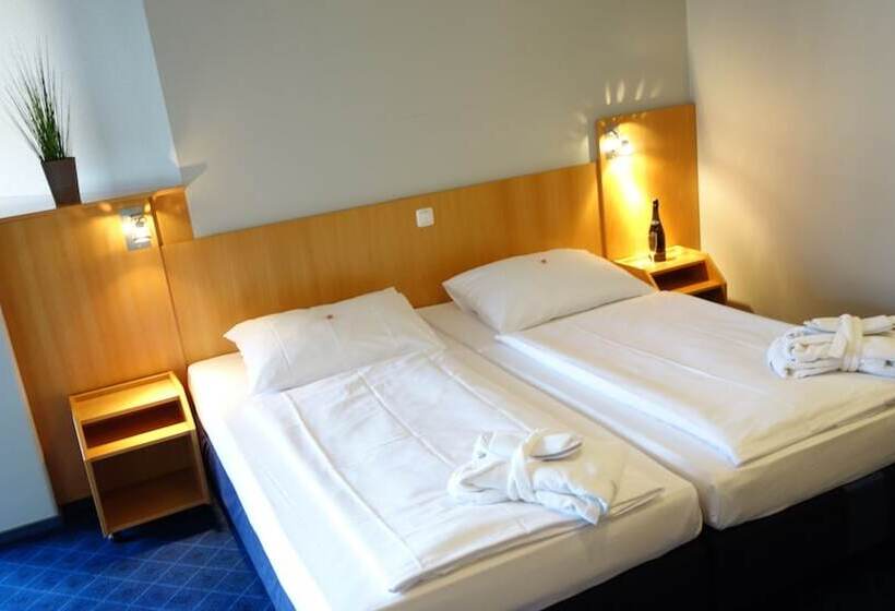 酒店 Plaza Inn Braunschweig City Nord