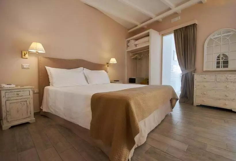 تختخواب و صبحانه Cas'e Charming House