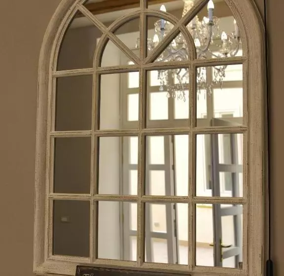 تختخواب و صبحانه Cas'e Charming House