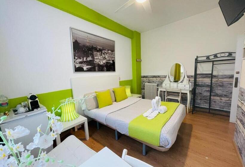 مبيت وإفطار Valencia Suits You Centro Histórico, Establecimiento Automatizado Fast Auto Check In&out, Solo Para