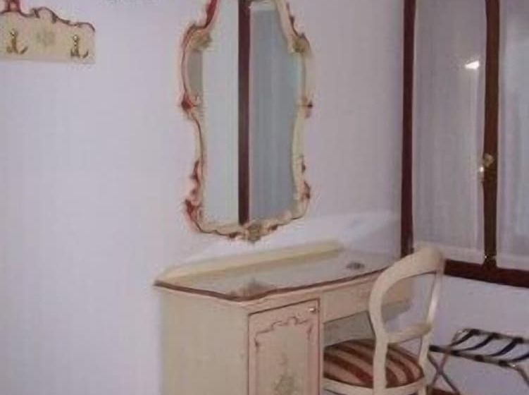 تختخواب و صبحانه Bed&Breakfast Barababao