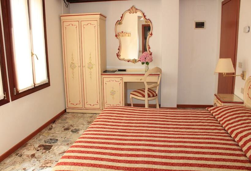 تختخواب و صبحانه Bed&Breakfast Barababao