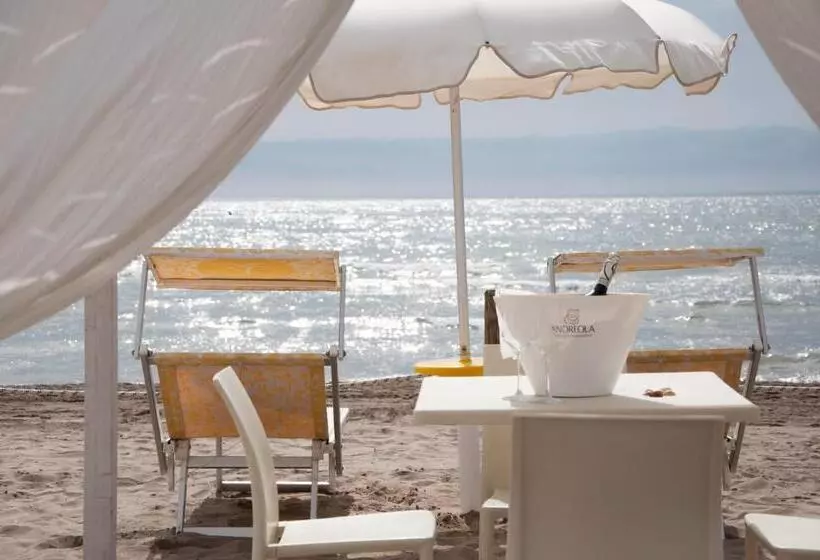 בית מלון כפרי Del Mar