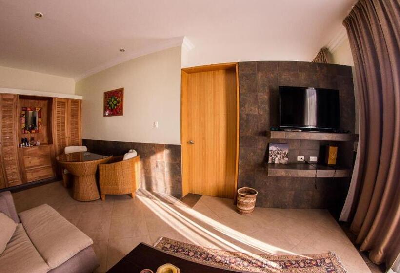 Отель Dharma Beach