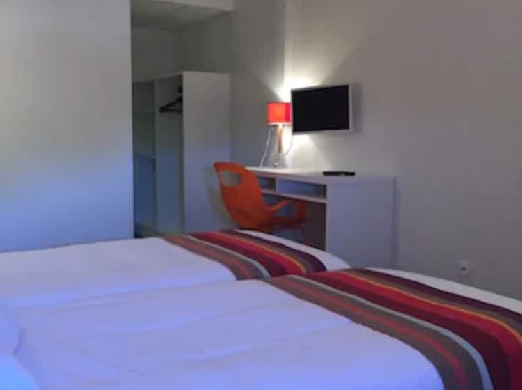 ホテル Du Village Catalan