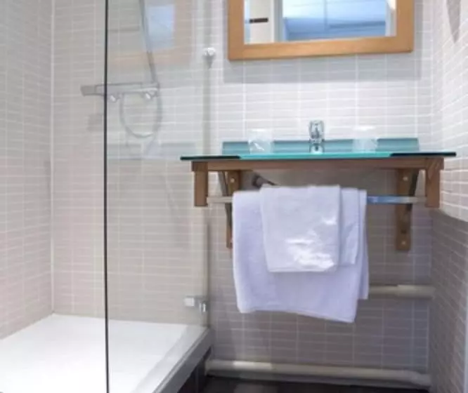 בית מלון כפרי Du Village Catalan