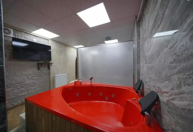 فندق Goreme Cave Rooms&spa