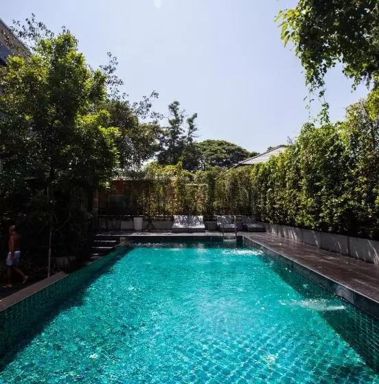 هتل Jira Boutique Residence