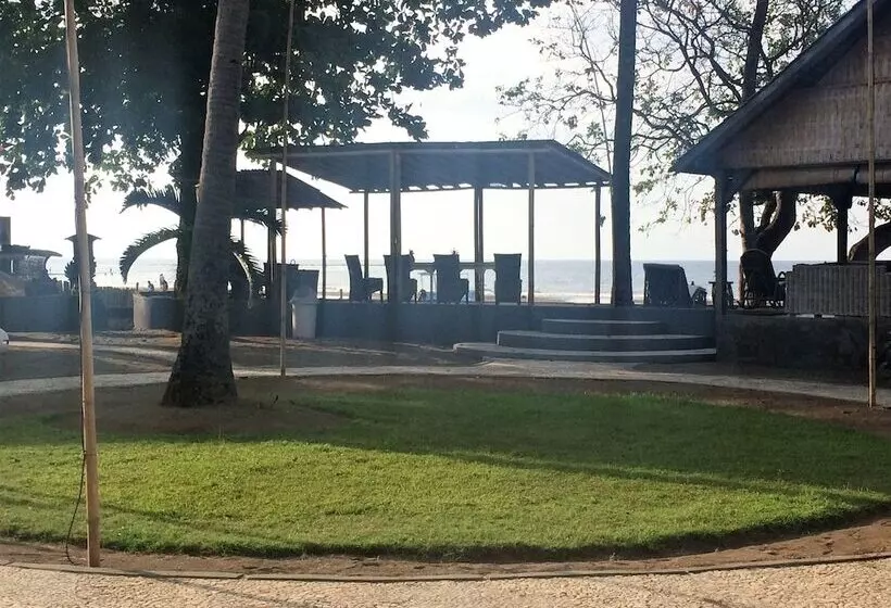 בית מלון כפרי Lilin Lovina Beach