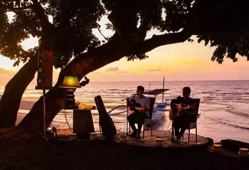 בית מלון כפרי Lilin Lovina Beach