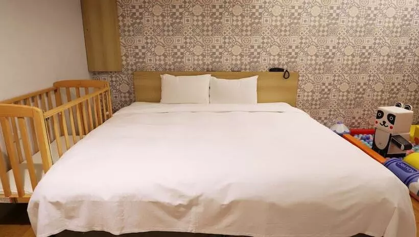 Talmud Hotel Gongyuan