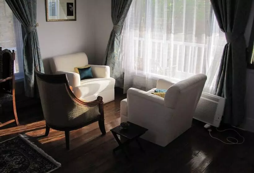 ホテル Te Aroha By Shervani