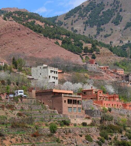 بنسيون Tamatert Guest House