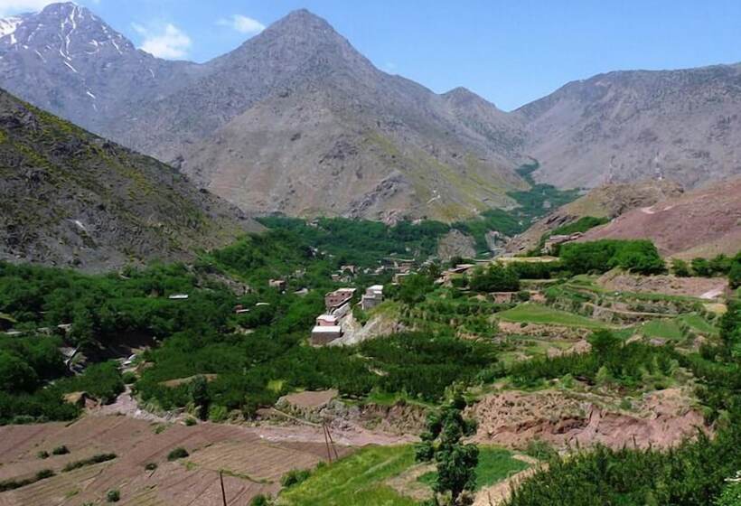 بنسيون Tamatert Guest House