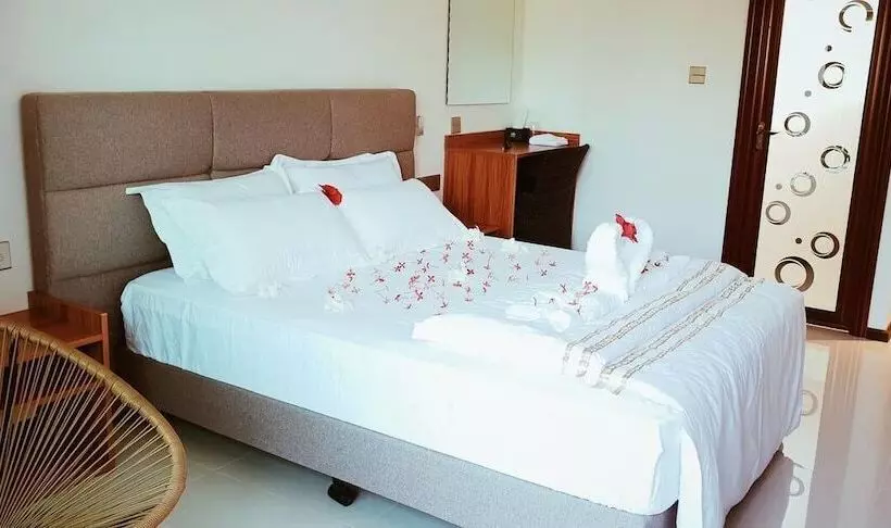 هتل Palmrest Kaashidhoo Maldives